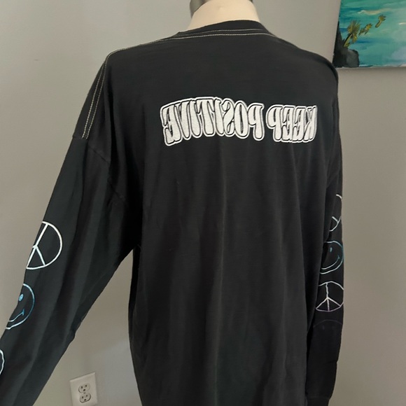 Long Sleeve Tee - “Keep Positive” - Picture 2 of 2